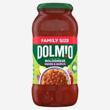 Dolmio Onion & Garlic Sauce for Bolognese 675g