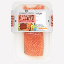 Co-op 2 Salmon Fillets with a Sweet Chilli Sauce 260g