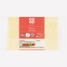 Co-op Mature Cheddar 700g