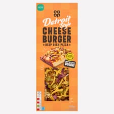 Co-op Cheeseburger Detroit Style Pizza 500g