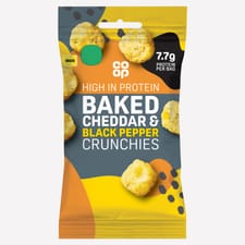 Co-op Baked Cheddar & Black Pepper Crunchies 20g