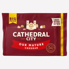 Cathedral City Mature Cheddar Cheese 550g